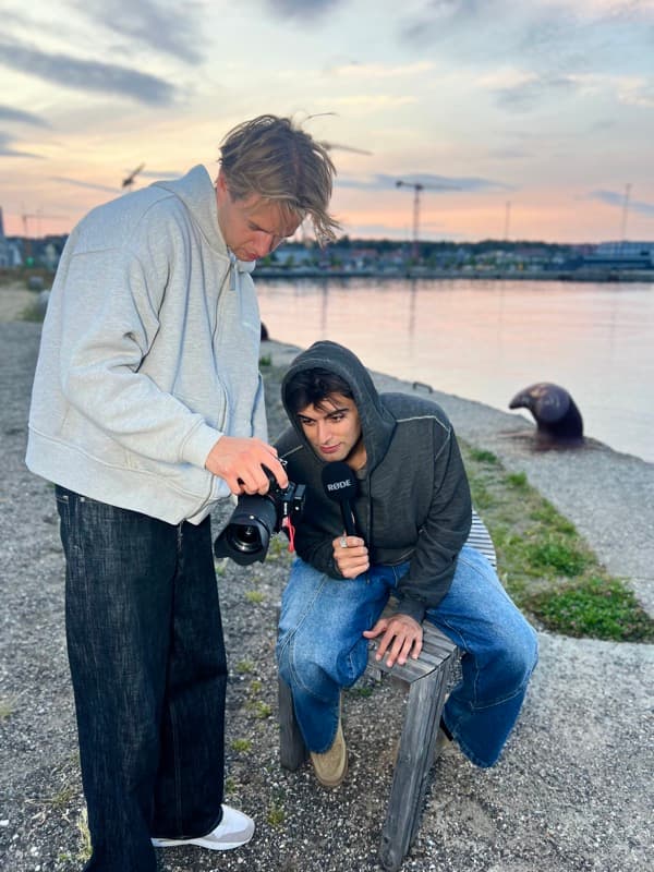 Bag kameraet hos ClicknContent