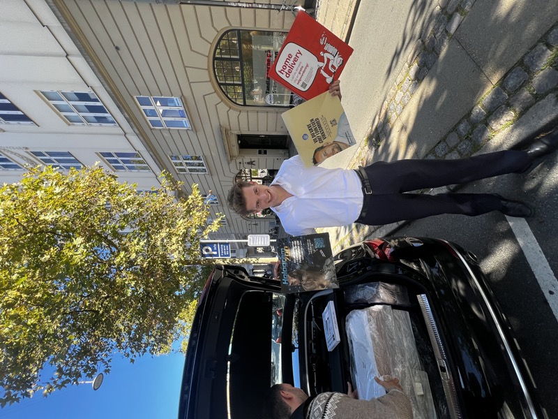 Bag kameraet — ClicknContent