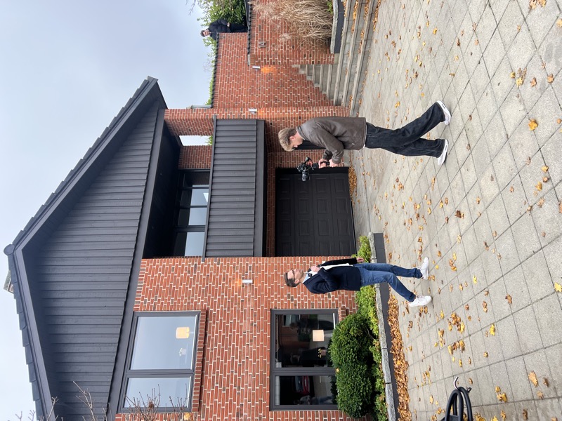 Bag kameraet — ClicknContent